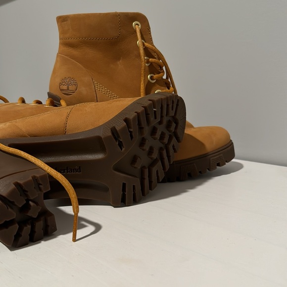 Women’s Timberland Lana Point Boot - Picture 2 of 5